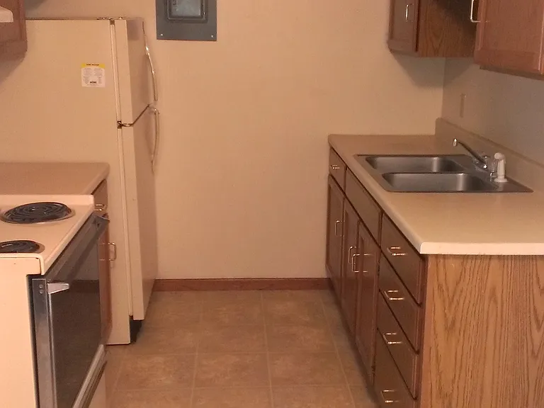 904 Hackberry Dr #3 — Photo 5