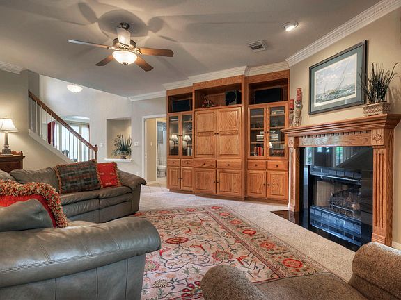 Inviting Main Living