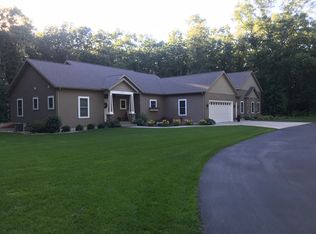 13995 136th Ave, Grand Haven, MI 49417