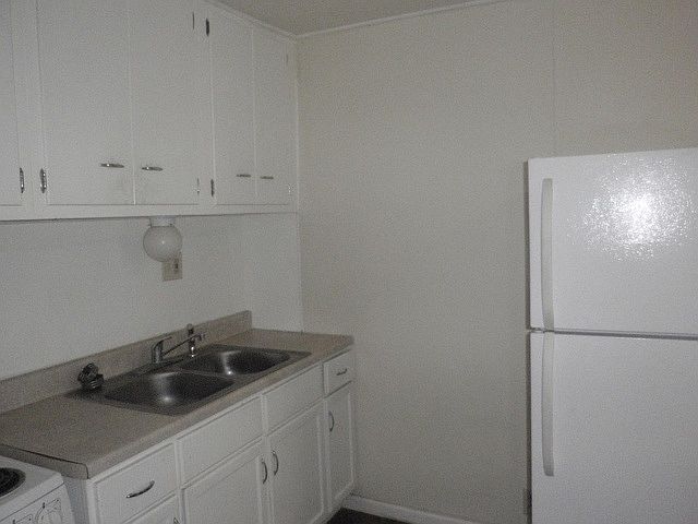 2nd image of 517 Morris St APT 6