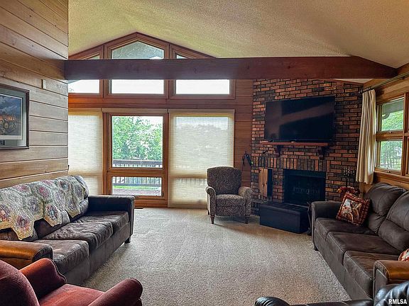 3rd image of 12415 Bahama Dr