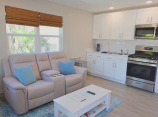 221 Crawford Rd APT 4, New Smyrna Beach, FL 32169