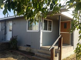 298 Mace Rd, Medford, OR 97501