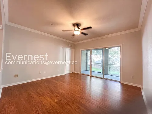 8290 Gate Pkwy W Photo 1