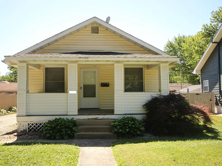 819 Troy Rd — Photo 1