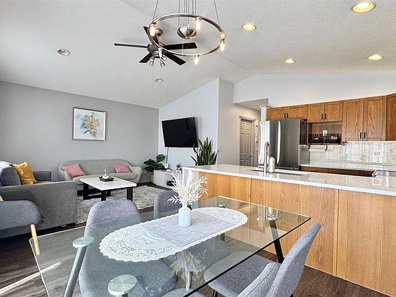 5th image of 8833 N 67th Ave
