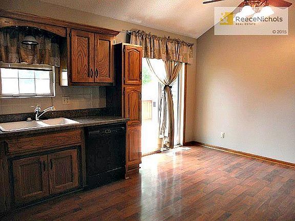 5th image of 2432 Little Blue Ct