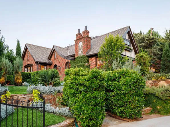 1520 Olympia Dr, Dallas, TX 75208