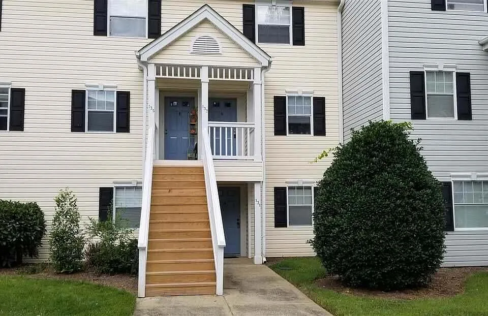 131 Kingsbury Dr
