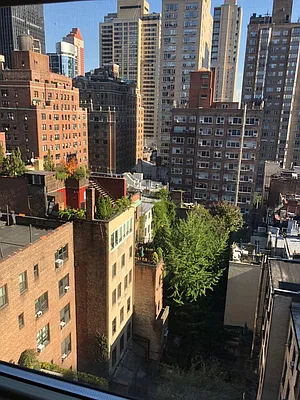 Rented by Stonehenge NYC LLC | media 24