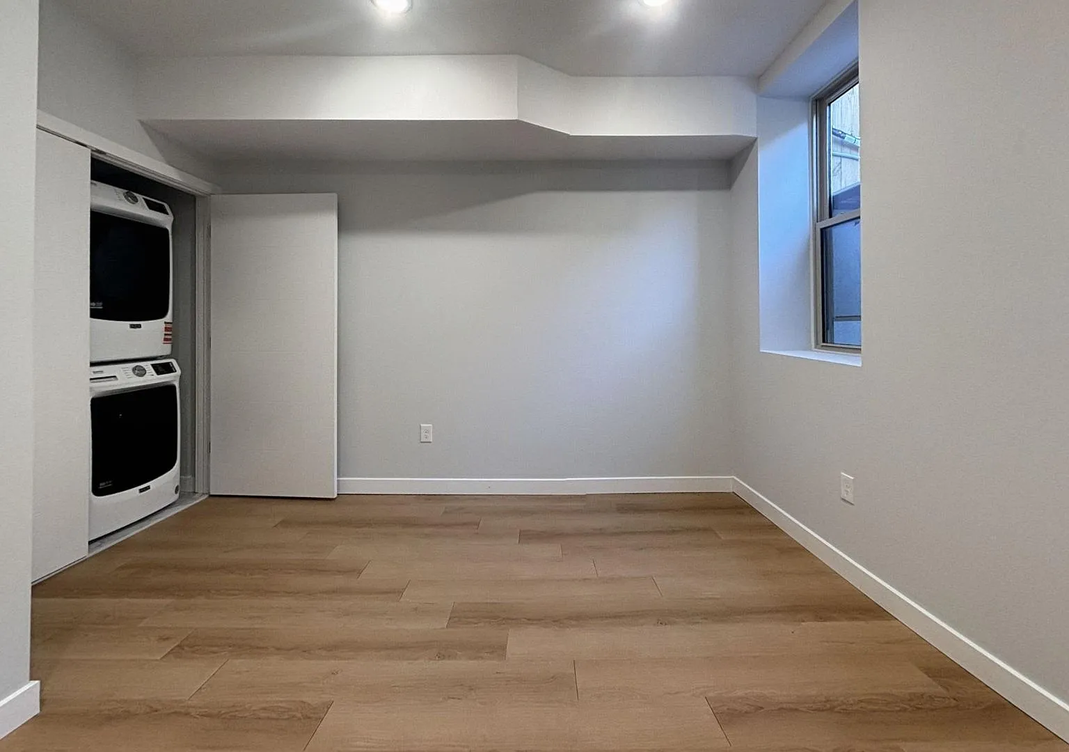 4217 Mantua Ave — Photo 4