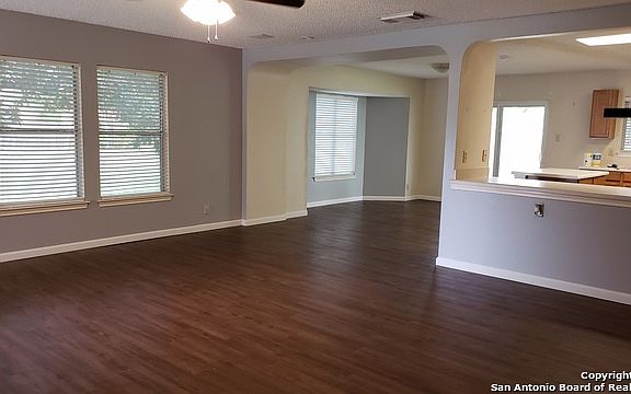 3rd image of 10326 Stonefield Pl