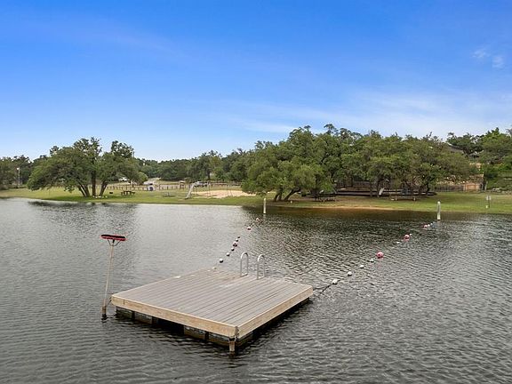 2nd image of 10804 Wildwood Cir