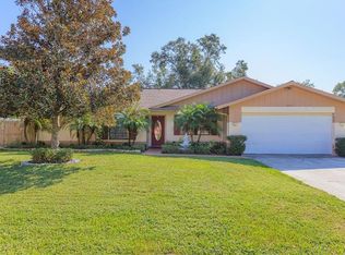 1631 Dogwood Ln, Brandon, FL 33510