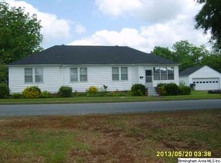 214 E Roberts Ave, Talladega, AL 35160