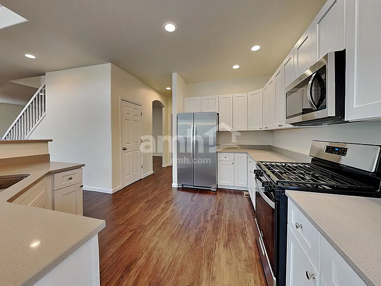 4960 S Malaya Way — Photo 4