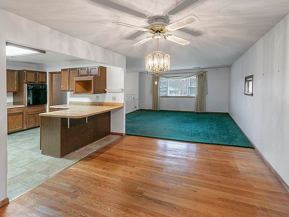 5th image of 7513 Luscombe Dr