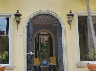 4812 Pine Tree Dr APT 201, Miami Beach, FL 33140
