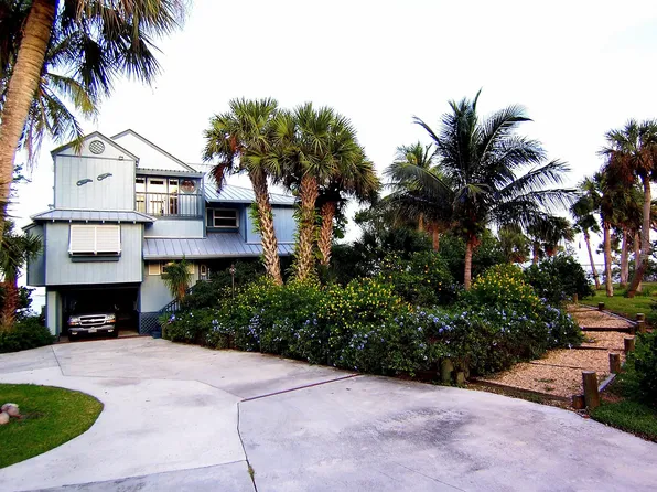 74 N Sewalls Point Rd, Stuart, FL 34996