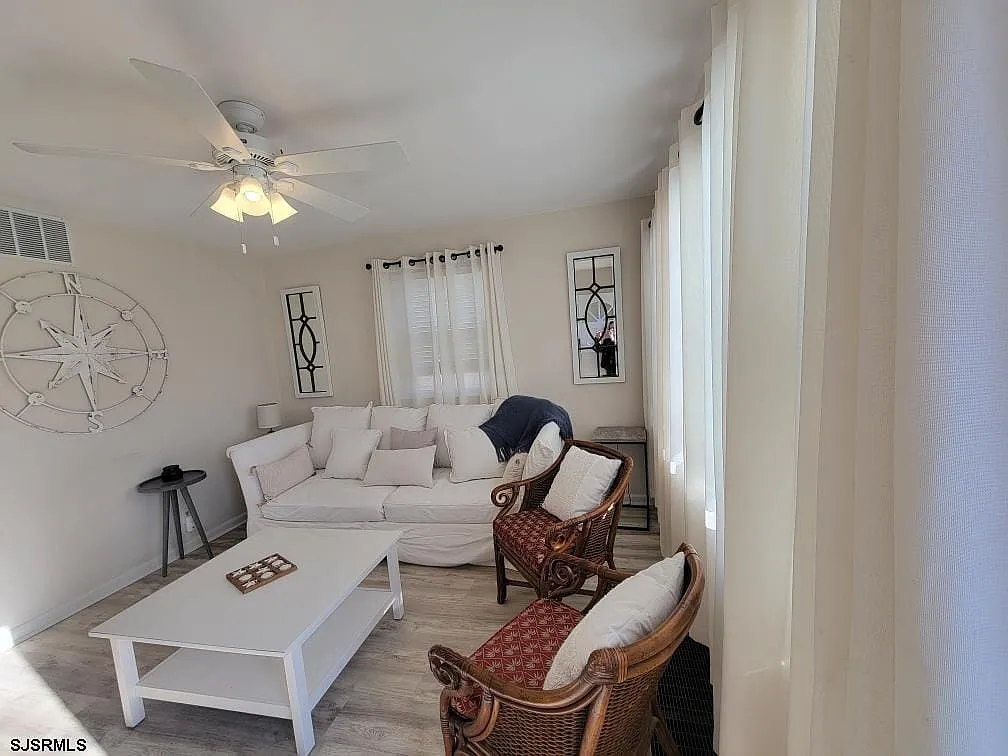 4 bed, 2.0 bath, $20,000 — Photo 4