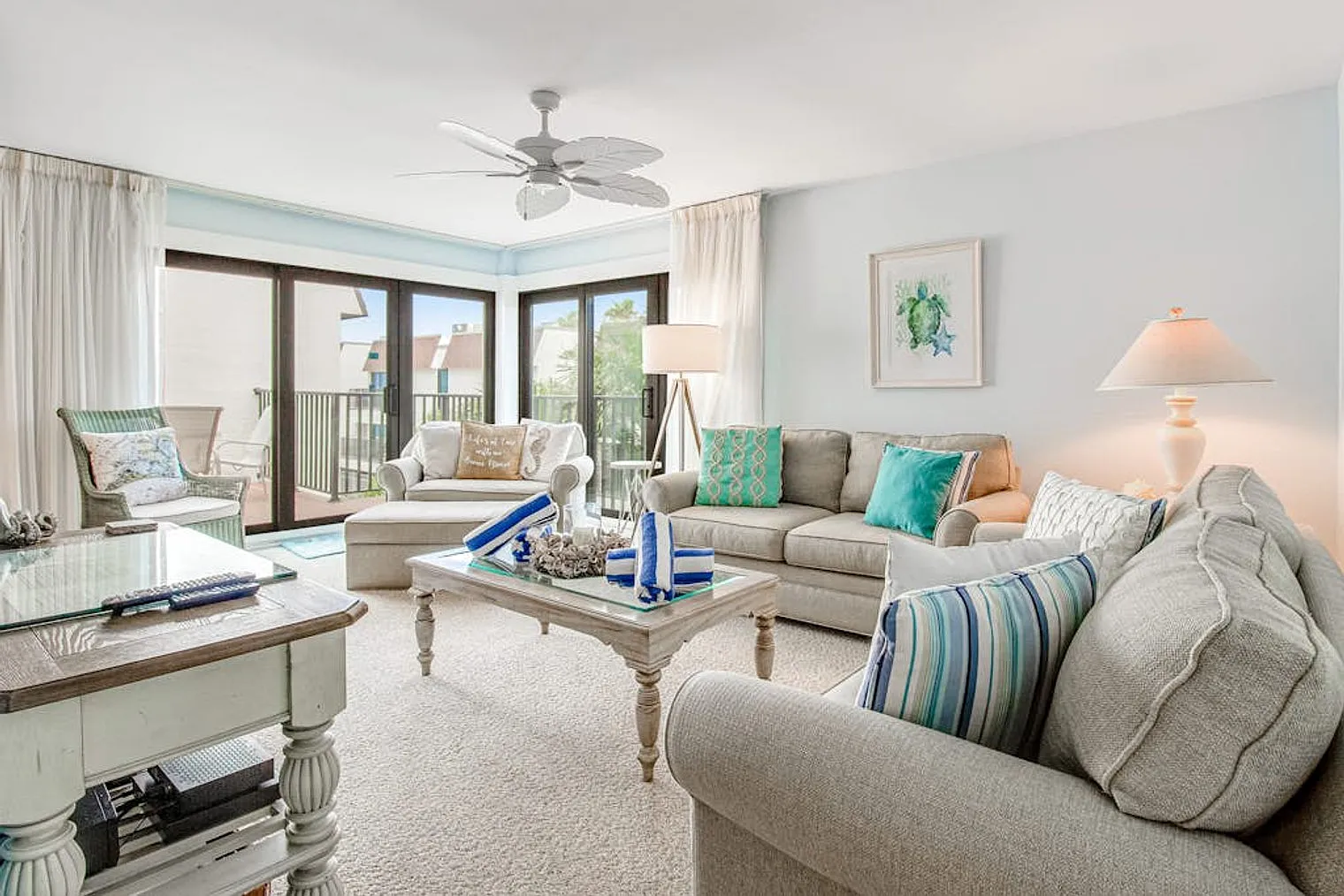 1 bed, 1.0 bath, 957 sqft, $4,588 — Photo 2