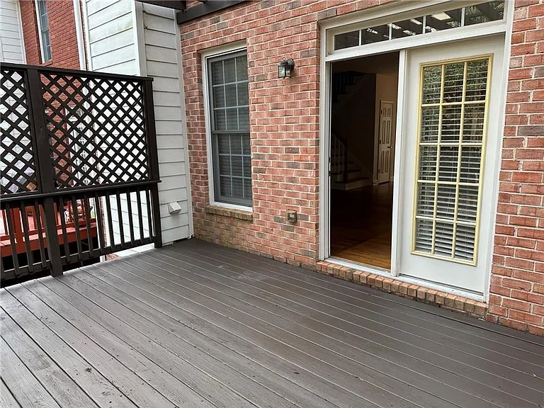 1296 Dunwoody Cv — Photo 9