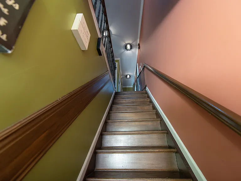 4731 Beach 47 St #2 — Photo 8
