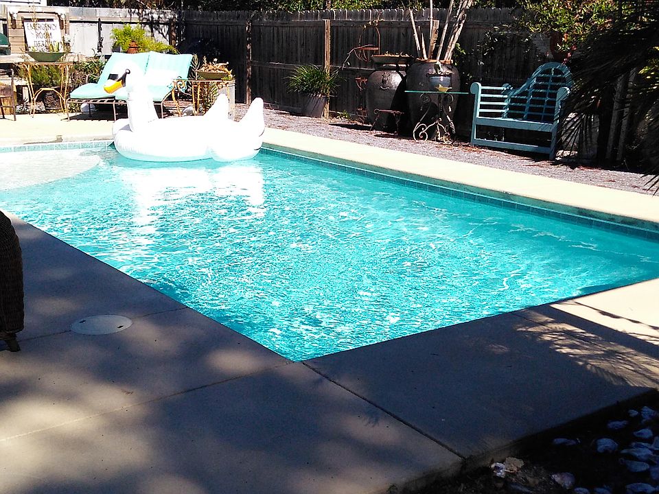 1st image of 91 Little Canal Dr