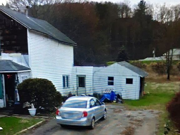 2nd image of 63 Seneca St