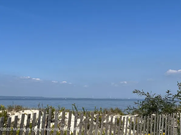 609 Park Avenue, Port Monmouth, NJ 07758