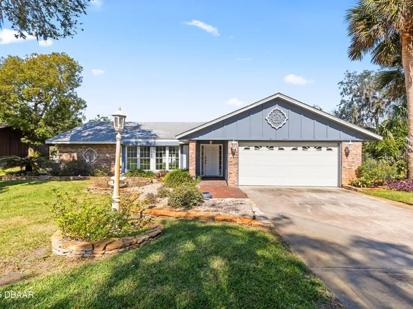 903 Village Dr, Ormond Beach, FL 32174