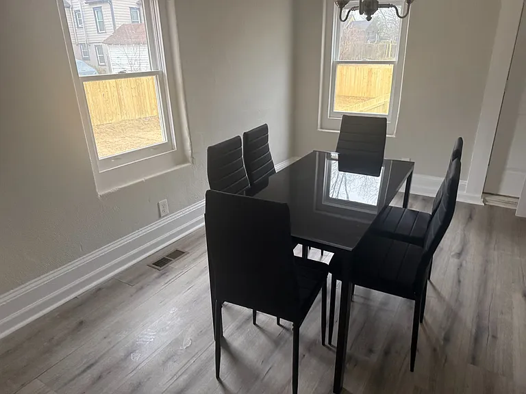 372 Griffin St NW — Photo 35