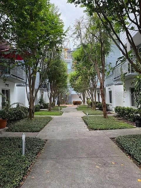 3 bed, 3.0 bath, 1835 sqft, $4,750 — Photo 3