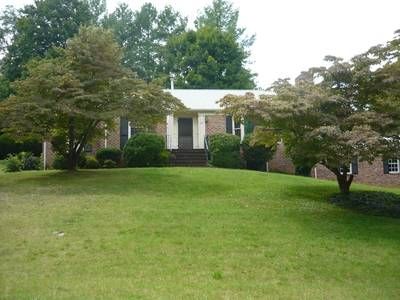 52 Woodland Dr, Staunton, VA, 24401