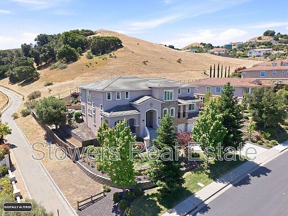5th image of 3315 Ashbourne Cir