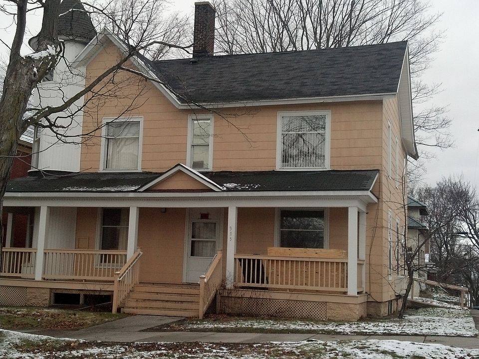 1st image of 315 E Harris St