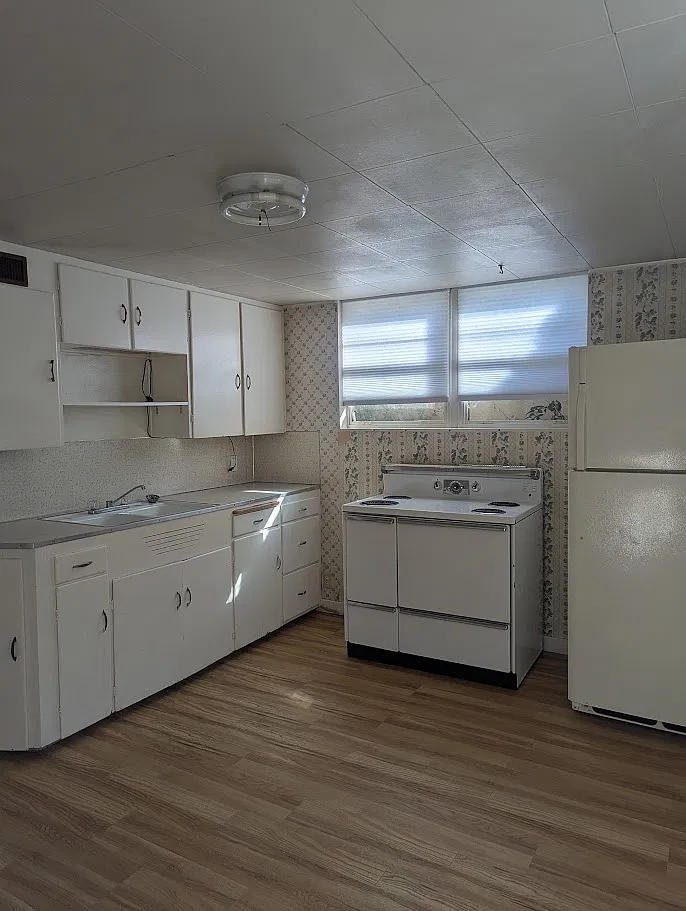 529 South 450 West — Photo 3
