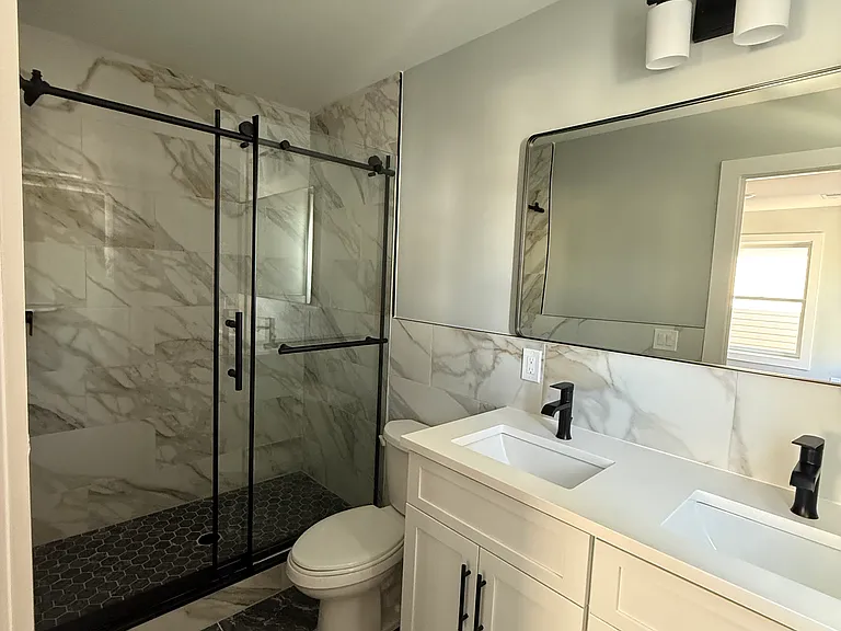369 Forest St #1 — Photo 1