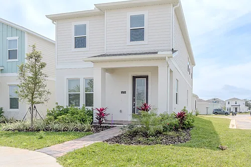 16705 Victoria Grove Aly Photo 1