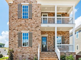 302 Saint Louis St, Madison, AL 35758