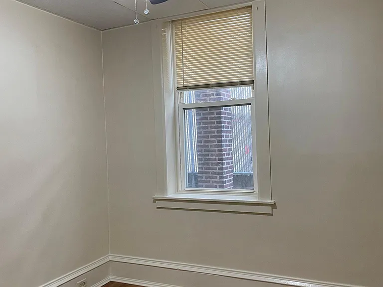 1004 N Madison St #3 — Photo 5