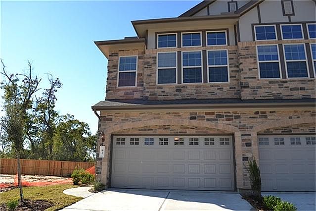 1st image of 91 Aventura Pl
