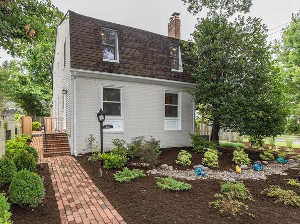 4901 46th St NW, Washington, DC 20016