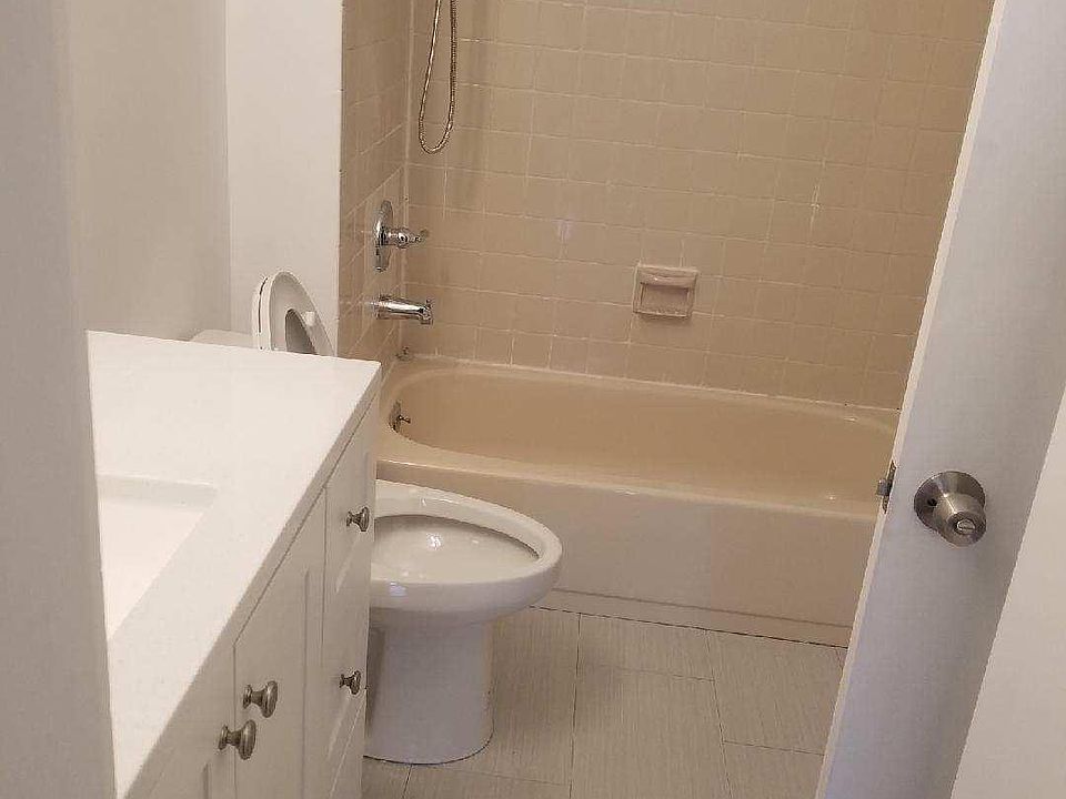 1st image of 15610 78th St