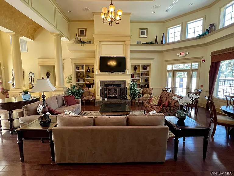 8 Green Ct — Photo 47