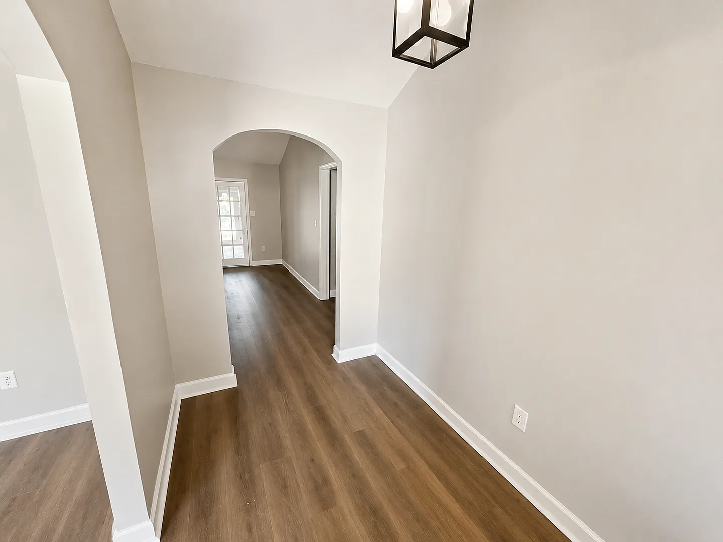 Refreshed 4-Bedroom Ranch with Private In-Law Suite — Photo 2