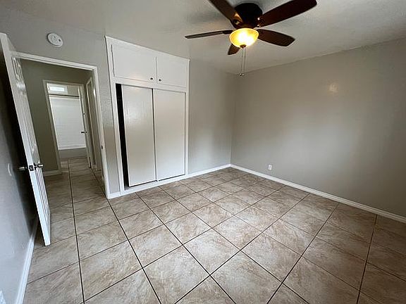 5th image of 11129 Elliott Ave #11125