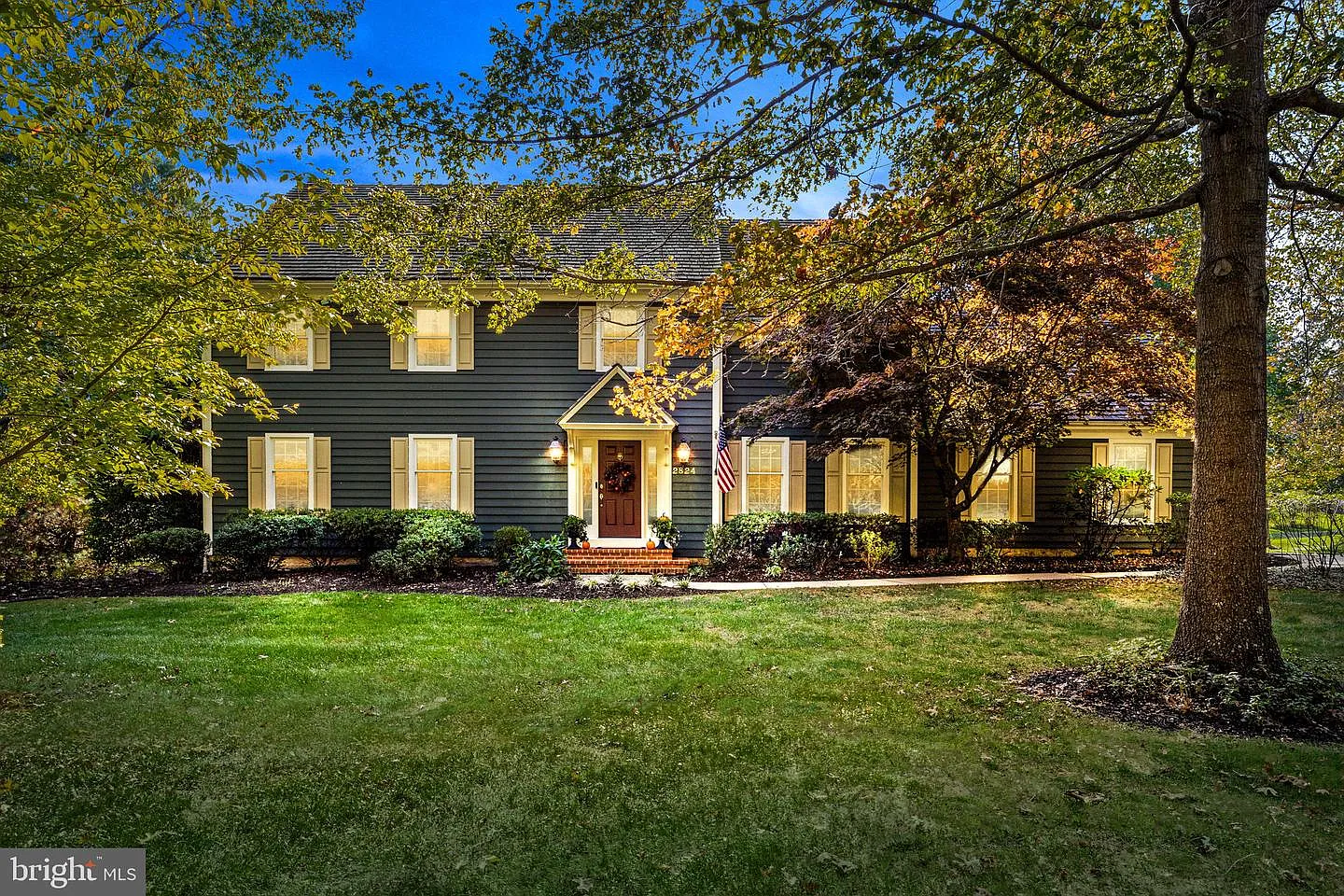 2824 E Fox Chase Cir photo 1