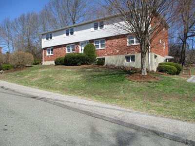 8 Zabriskie Dr APT C, Newburyport, MA, 01950