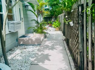 204 S M St, Lake Worth Beach, FL 33460